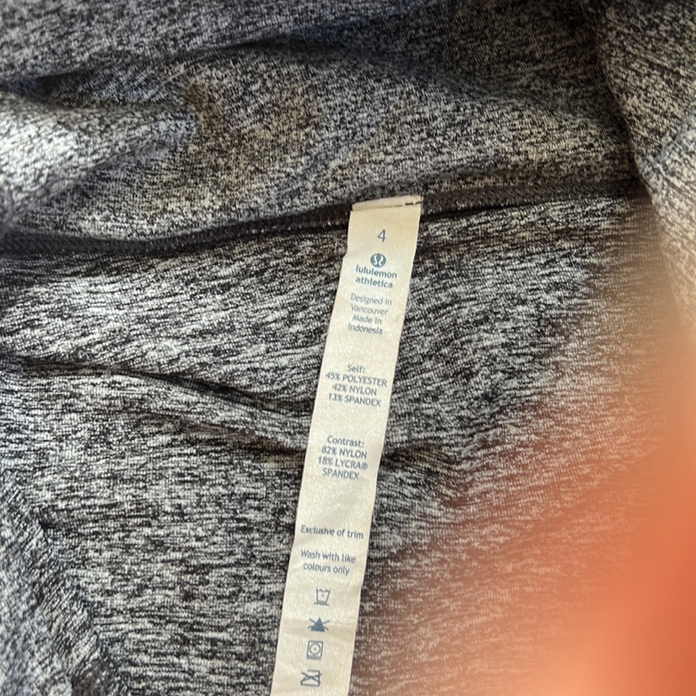 Lululemon jacket - Picture 3 of 7